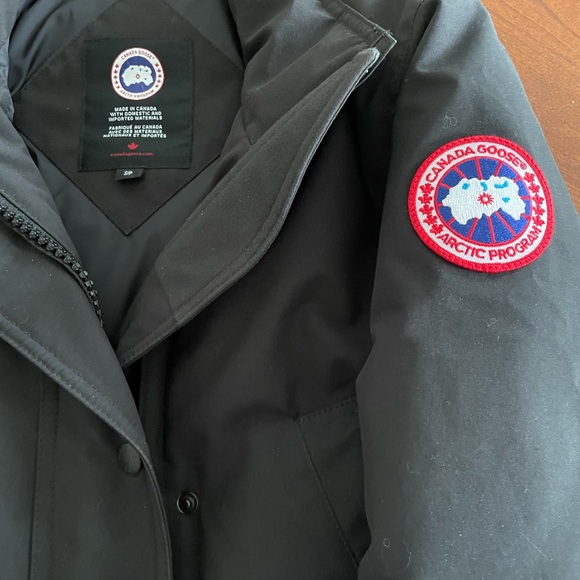 Canada Goose Jacket - Picture 8 of 11